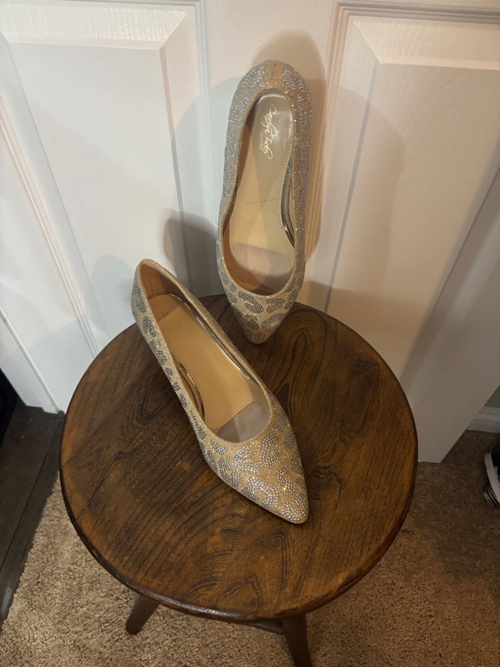 New Pointed Toe Women's Flats in Shimmering Gold